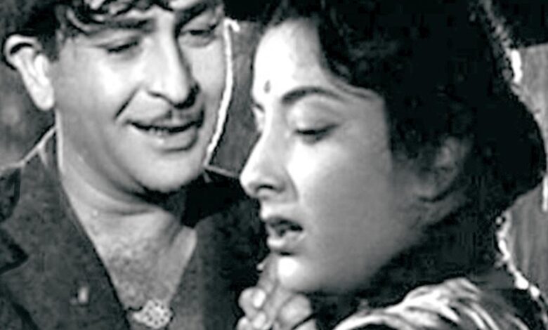 Raj Kapoor@100: Retrospective to screen Showman's 10 films including 'Awaara', 'Shree 420', 'Bobby'
