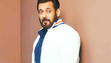 Salman Khan brings the house down in Jamnagar with iconic performance on ‘Oh Oh Jaane Jana’ : Bollywood News - Bollywood Hungama