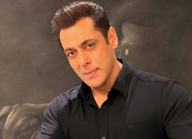 Salman Khan fan from Rajasthan distributes Being Human clothing worth Rs 6.35 lakhs to celebrate actor’s 59th birthday : Bollywood News - Bollywood Hungama