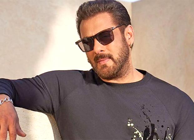 Salman Khan sparks excitement as he shoots for Sikandar teaser in a never-seen-before masked avatar: Report : Bollywood News - Bollywood Hungama