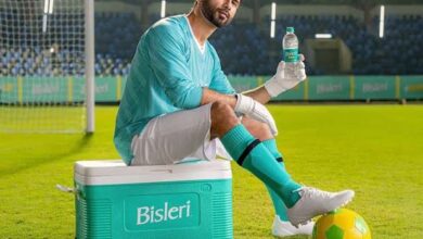 Shahid Kapoor teams up with Bisleri for #DrinkItUp sports campaign : Bollywood News - Bollywood Hungama