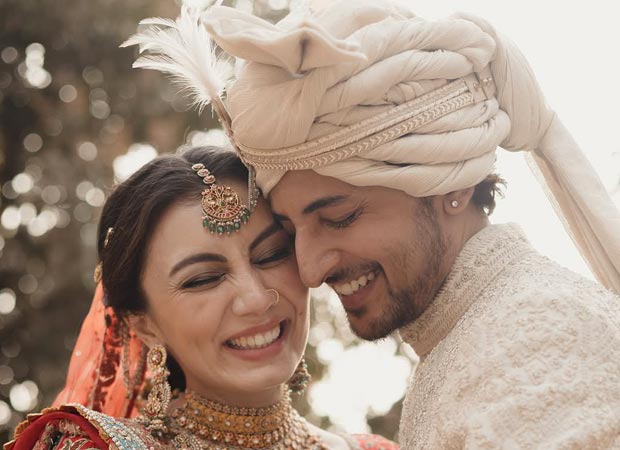 Darshan Raval ties the knot with ‘best friend’ Dharal Surelia in traditional wedding ceremony : Bollywood News - Bollywood Hungama