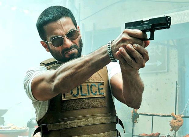 EXCLUSIVE: CBFC reduces lip lock scene in Shahid Kapoor-starrer Deva by 6 seconds : Bollywood News - Bollywood Hungama