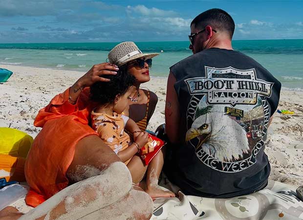 Inside Priyanka Chopra’s New Year celebration with Nick Jonas and Malti Marie: Bonfires, beach vibes, Moana re-run and more! : Bollywood News - Bollywood Hungama