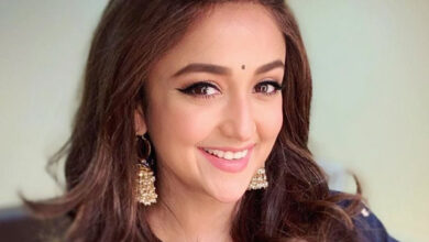 Monali Thakur clarifies on health news; says, “I am not dealing with breathing issues and I am not admitted to the hospital” : Bollywood News - Bollywood Hungama