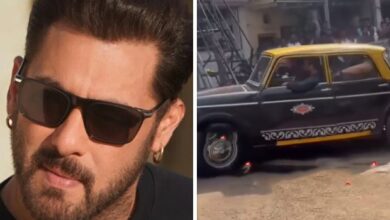 Salman Khan spotted stepping out of Kaali Peeli taxi on sets of Sikandar, fans go wild : Bollywood News - Bollywood Hungama