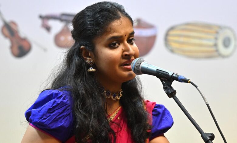 Spoorthi Rao impresses with her voice, but needs to adopt a balanced approach