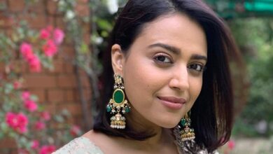 Swara Bhasker slams twitter for permanent suspension over ‘Republic day wish’ and copyright violation claims: “I can’t access it and permanent suspension has been approved by your teams” : Bollywood News - Bollywood Hungama