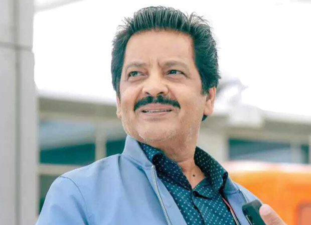 Udit Narayan on his family’s narrow escape from his building fire, “It took us 4 hours to carry my 108-year-old mother down, plus there were three dogs” 4 : Bollywood News - Bollywood Hungama