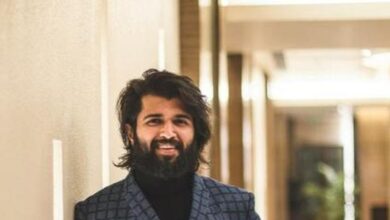 Vijay Deverakonda shares fun response to Chris Martin’s Telangana joke during Coldplay concert