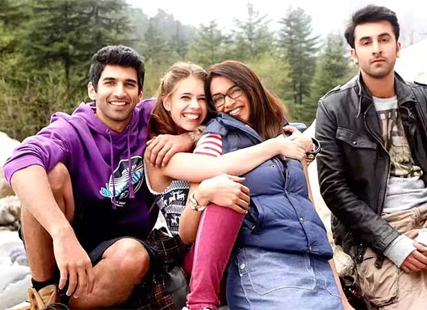 Yeh Jawaani Hai Deewani Box Office: Re-release garners Rs. 6.35 cr. on opening weekend :Bollywood Box Office - Bollywood Hungama
