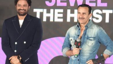 BREAKING: Saif Ali Khan makes his first rocking appearance after stabbing incident at ‘Next On Netflix 2025’ event; unveils teaser of Jewel Thief – The Heist Begins : Bollywood News - Bollywood Hungama
