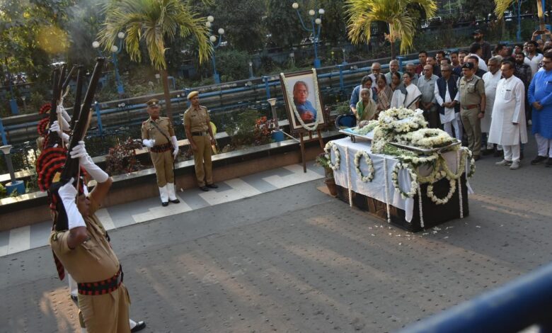 Bengali singer-songwriter Pratul Mukhopadhyay passes away at 83