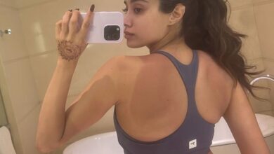 Janhvi Kapoor gets sunburnt while shooting for Param Sundari in Kochi : Bollywood News - Bollywood Hungama