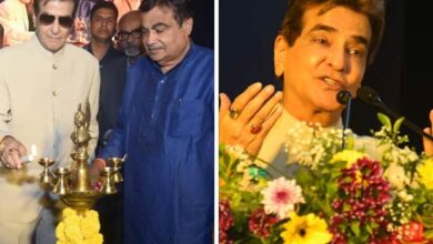 Jeetendra opens up about his roots and says, “I am more Maharashtrian than anything else” as he gets felicitated at Khasdar Jestha Nagrik Sankulan Mohatsav : Bollywood News - Bollywood Hungama