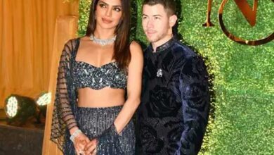 Priyanka Chopra dancing on ‘Darling’ to Nick Jonas singing ‘Tu Maan Meri Jaan’: Sangeet videos from Siddharth Chopra’s wedding go viral : Bollywood News - Bollywood Hungama