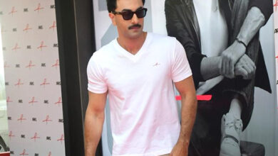 Ranbir Kapoor opens first store of his lifestyle brand ARKS in Mumbai : Bollywood News - Bollywood Hungama