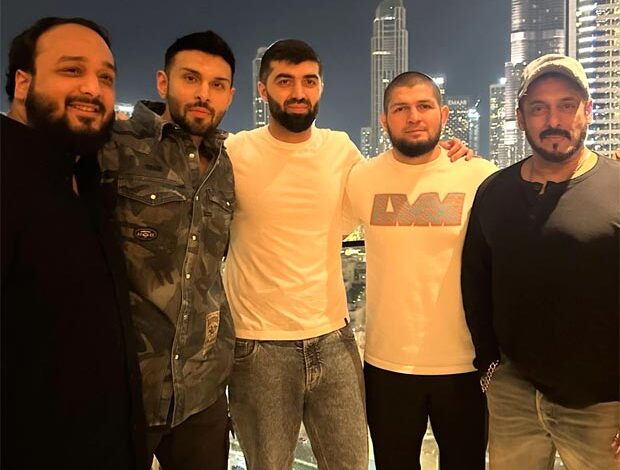 Salman Khan, MMA legend Khabib and Zeeshan Siddiqui’s viral picture takes over social media : Bollywood News - Bollywood Hungama