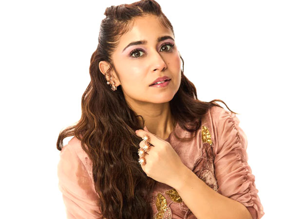 Shweta Tripathi to turn producer, gears up for her first production this year: “I feel inspired to tell my own stories” : Bollywood News - Bollywood Hungama