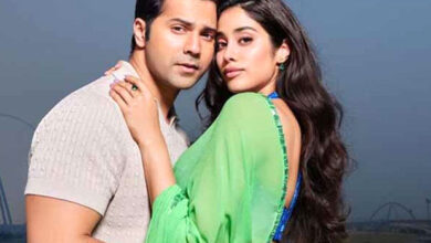 Varun Dhawan & Janhvi Kapoor’s Sunny Sanskari Ki Tulsi Kumari enters reshoot mode; film delayed to the second half of 2025 : Bollywood News - Bollywood Hungama