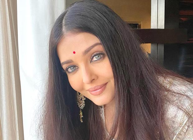 Aishwarya Rai Bachchan’s Rs 1.49 crore car hit by BEST bus in Mumbai : Bollywood News - Bollywood Hungama