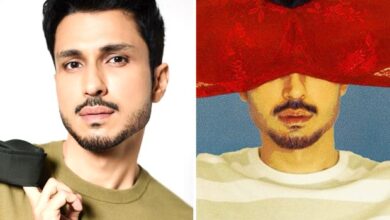 Amol Parashar introduces live storytelling series, starting with Besharam Aadmi on March 21 : Bollywood News - Bollywood Hungama