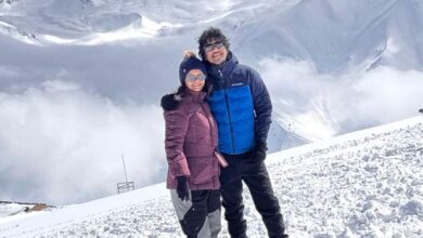 Papon celebrates wife Shweta Mishra’s 50th birthday at 13,000 feet, calls her “The rockstar of my life” 50 : Bollywood News - Bollywood Hungama
