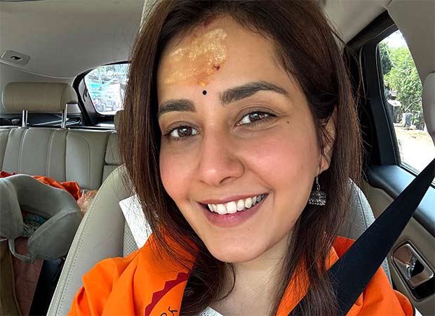 Raashii Khanna seeks blessings at Srisailam temple ahead of Holi festivities : Bollywood News - Bollywood Hungama