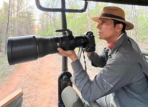 Randeep Hooda celebrates World Wildlife Day with stunning jungle visuals, Calls jungle his “Second home” : Bollywood News - Bollywood Hungama
