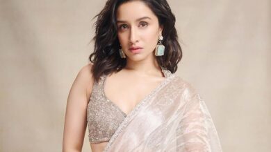 Shraddha Kapoor cracks up fans with her hilarious response on Stree 2 fan theory: “Kyunki mein Shakti Kapoor ki beti hoon” 2 : Bollywood News - Bollywood Hungama