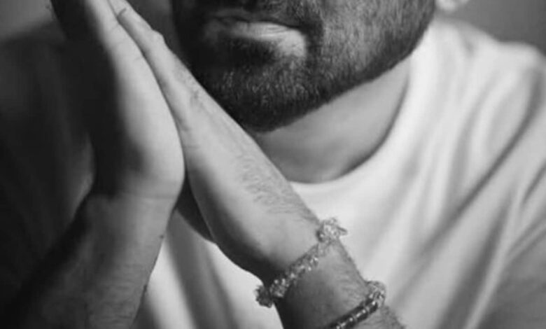 Vir Das Mocks Indian Award Shows, Takes Dig At India's Got Latent Row