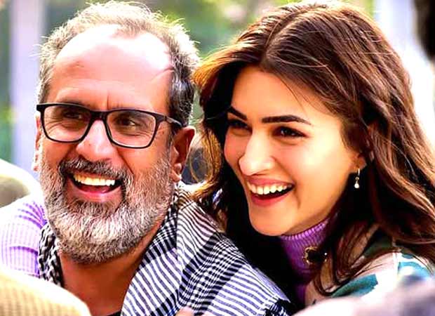 Aanand L Rai shares BTS glimpse of Tere Ishk Mein, showcasing Delhi’s vibrant streets; watch : Bollywood News - Bollywood Hungama