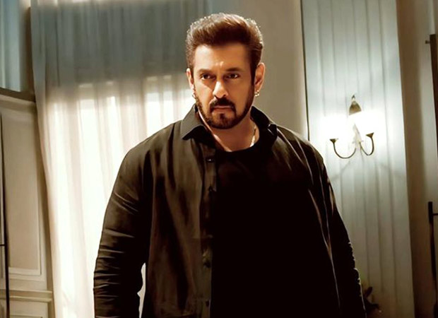 EXCLUSIVE: Salman Khan’s DIE-HARD fan opens up after Sikandar’s debacle: “The audience in my show was laughing. Woh dekh kar dil ko chubb raha tha; we fail to understand why Salman can’t realize (that he’s going wrong). He must take a break” : Bollywood News - Bollywood Hungama