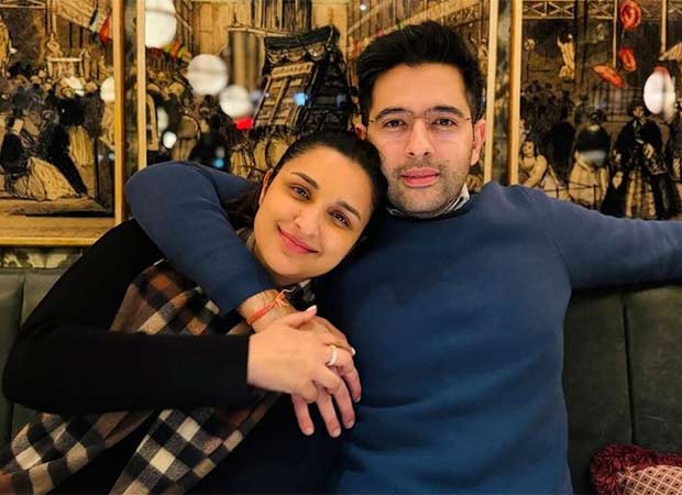 Raghav Chadha joins Parineeti Chopra’s viral Hasee Toh Phasee ‘sensation’ trend : Bollywood News - Bollywood Hungama