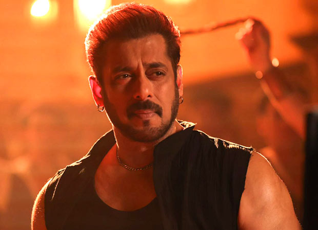 Sikandar completes Salman Khan’s TRILOGY of heart transplant movies : Bollywood News - Bollywood Hungama