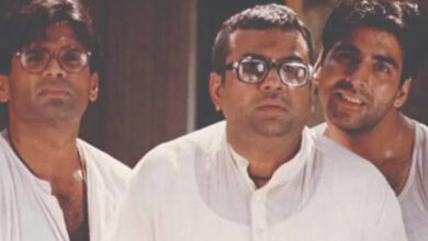 Hera Pheri 3 Row: Akshay Kumar’s Cape of Good Films sends legal notice to Paresh Rawal over Rs 11 Lakh payment : Bollywood News - Bollywood Hungama