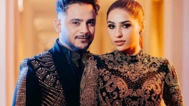 Singer Milind Gaba and wife Pria welcome twins, announce arrival of baby boy and girl : Bollywood News - Bollywood Hungama