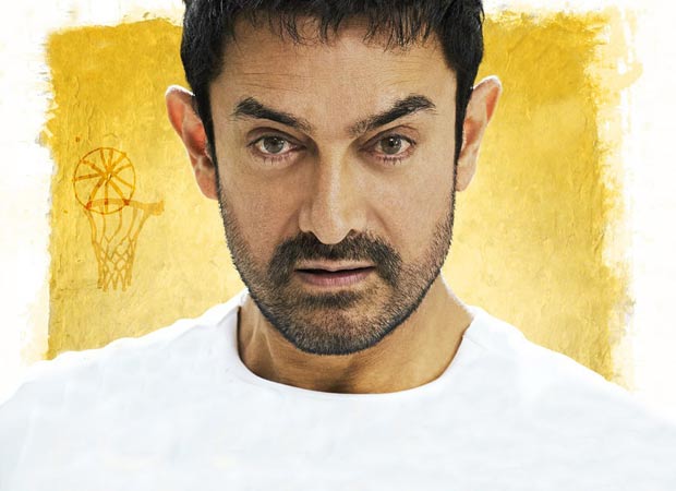 Sitaare Zameen Par first poster out; Aamir Khan returns with an uplifting tale : Bollywood News - Bollywood Hungama