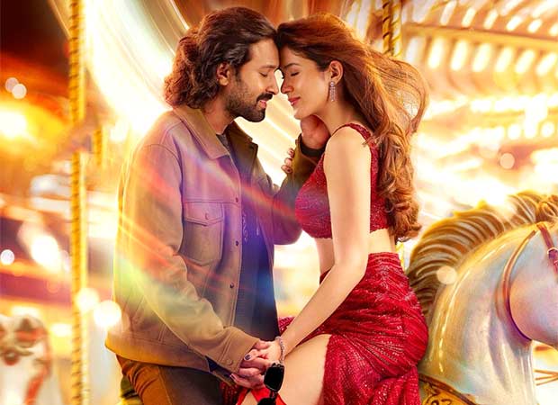 Vikrant Massey and Shanaya Kapoor spark magical chemistry in Aankhon Ki Gustaakhiyan first poster! : Bollywood News - Bollywood Hungama