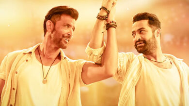 Despite Jr. NTR’s presence, Telugu version of War 2 opens lower than Hindi version; flirts with Rs. 25 crores on Day 1 :Bollywood Box Office - Bollywood Hungama